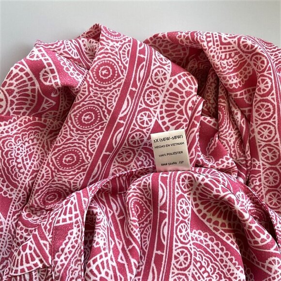 NEW PLUS SIZE FRONT TIE TOP  1X PINK - Picture 10 of 10